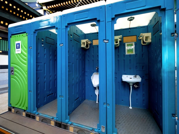 Portable Toilet Options We Offer in Queen City, TX
